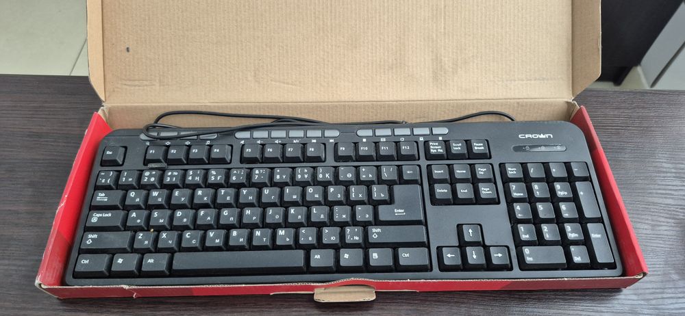 Клавиатура crown