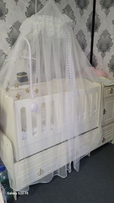 Детский кроват срочна сотилади