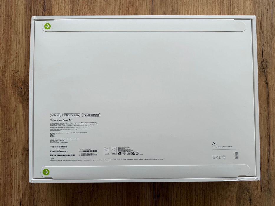 ЧИСТО НОВ MacBook Air 15" M5 Chip 10-CPU, 10-GPU, 16GB RAM, 512GB SSD