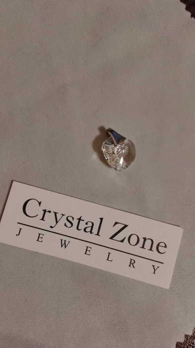 Бижута:Обеци с кристали Сваровски и висулка сърце