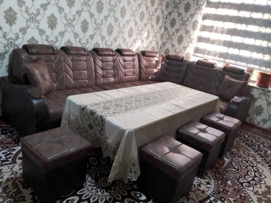 Uy sotiladi yaxshi holatda