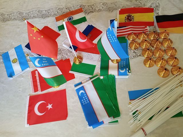 Настольные флаги с доставкой stol Bayroqlar FLAG