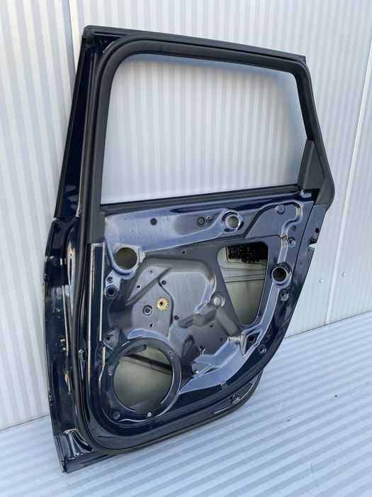 Usa dr spate Audi A4 B8 Facelift cod culoare LX5R 2012-2015