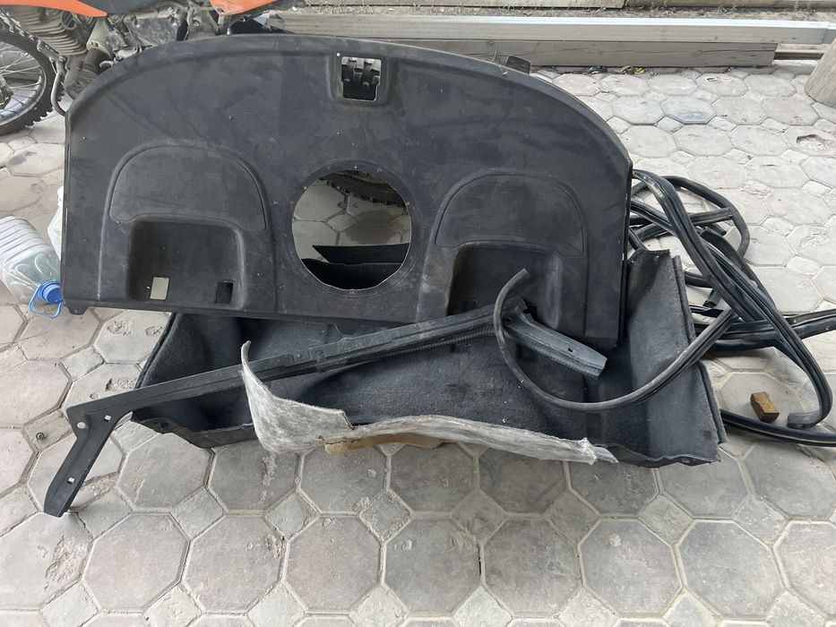 Обшивка салона Mercedes w210