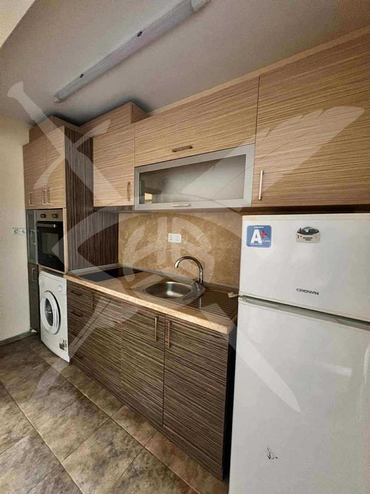 Дава се под наем Двустаен апартамент в Варна, Център - 55 кв.м за 400 € - Снимка #1