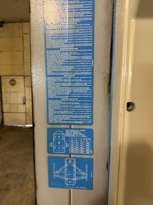 Двуколонен, винтов подемник 3,2 т Ravaglioli