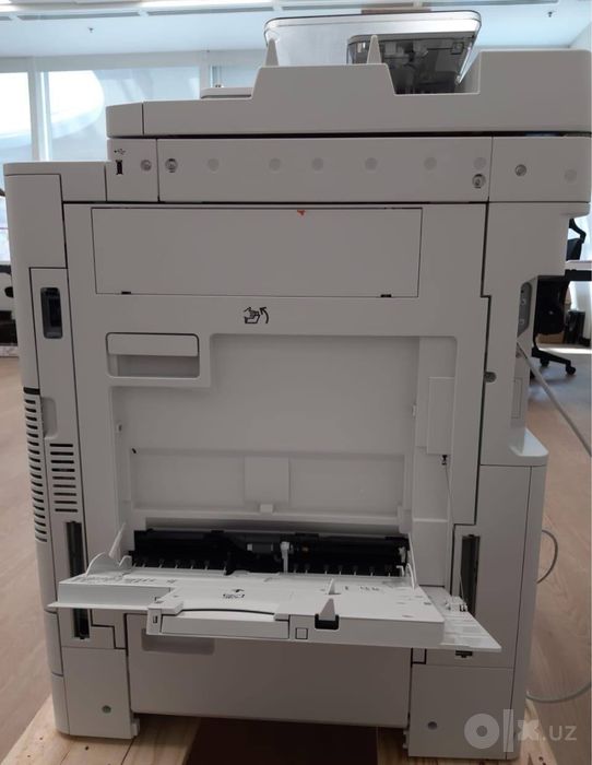 Как новый принтер Canon ir 3025i цветное A3 sotiladi
