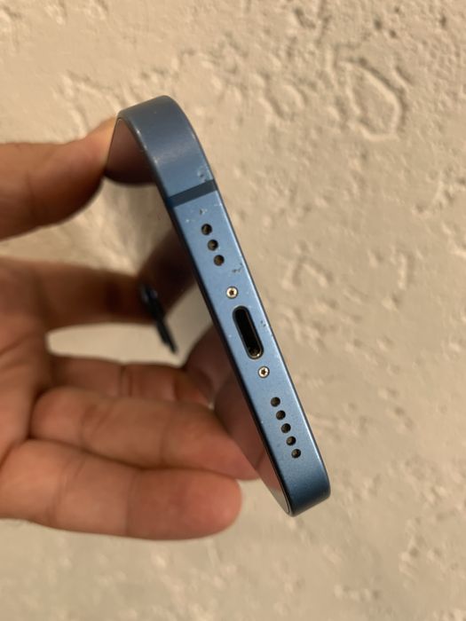 Продам lPhone 13 128 гб