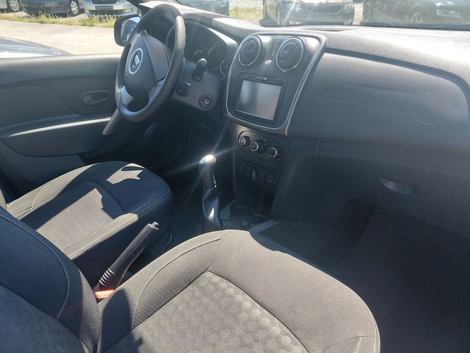 Dacia Sandero 2015