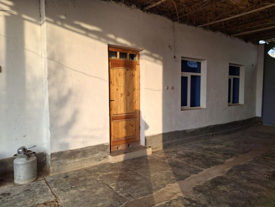 Uy sotiladi 40 yillikda