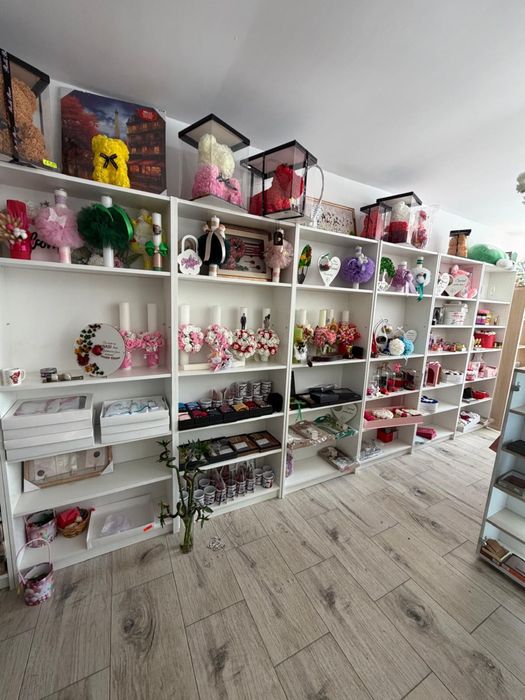 Mobilier comercial, insulă, de vanzare
