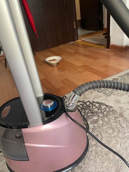 Отпариватель паровой утюг.