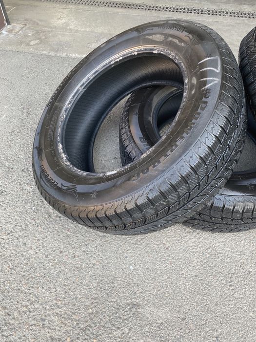 Шины продам 4 шт 225 65/R17