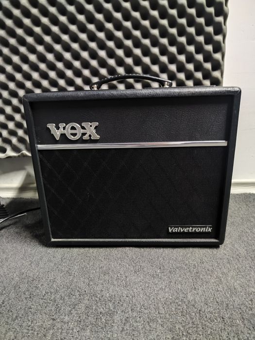 Vox VT20 в топ състояние