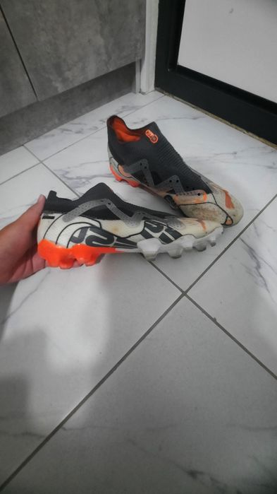 Продаю бутсы puma за 9000