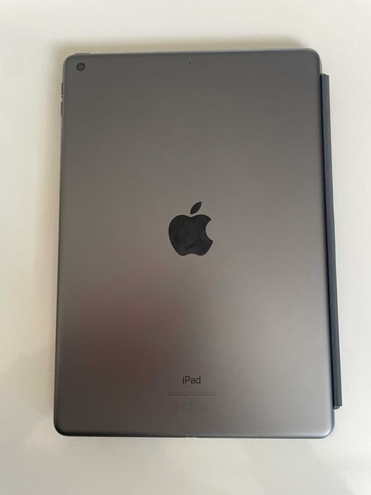 iPad 8th gen 128GB