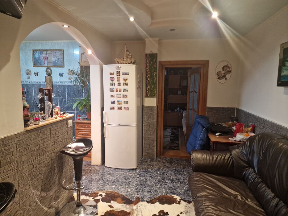 AP 2 Cam Precista Petrodava 58mp etaj 3 la cheie mobilat bloc nou