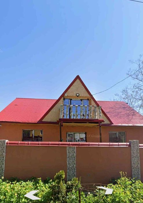 Casa de vanzare la rosu  comuna bahna jd neamt
