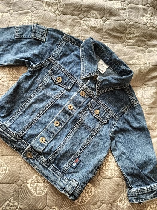 Джинсовая курточка на девочку 2-3 года.