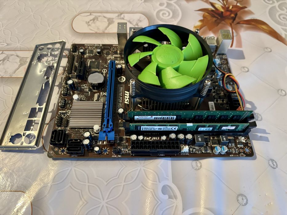 Продам комплект H61 DDR3