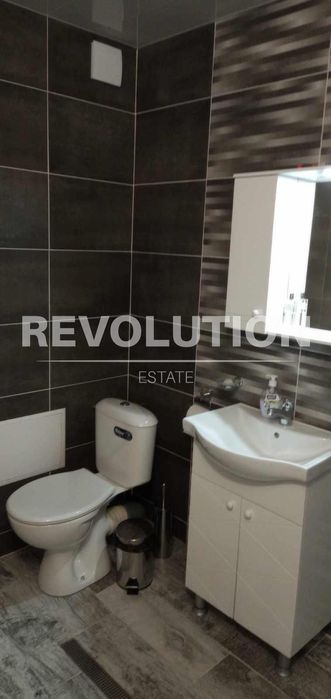 Дава се под наем Двустаен апартамент в Варна, Общината - 70 кв.м за 500 € - Снимка #13