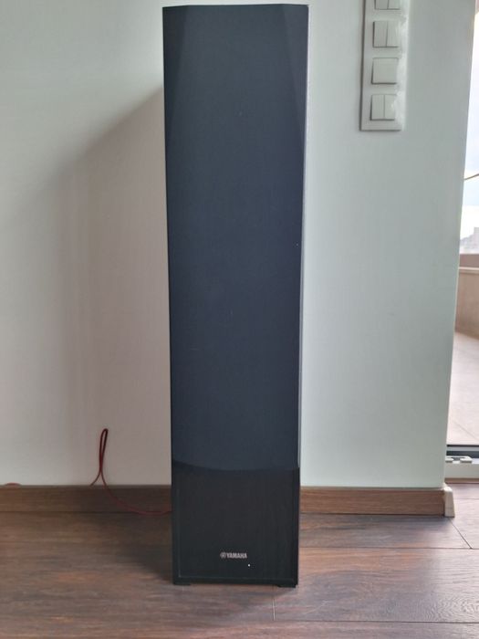 Yamaha Hi-Fi Dolby Atmost система за домашно кино