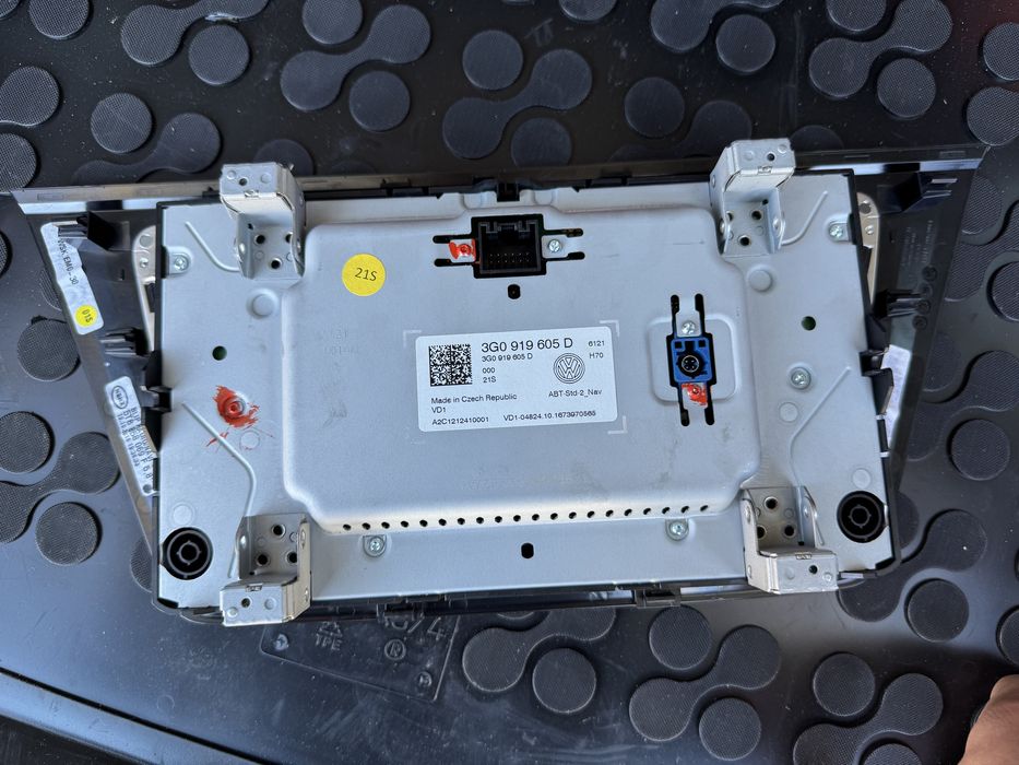 MIB2 дисплей 3GO 919 605 D