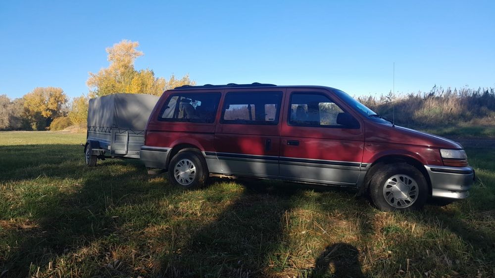 Продам Крайслер вояджер