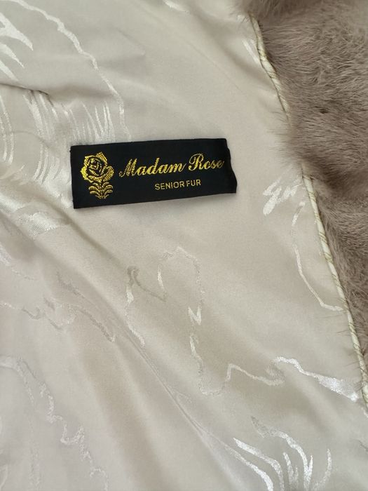 Полушубка в иделаьном состоянии