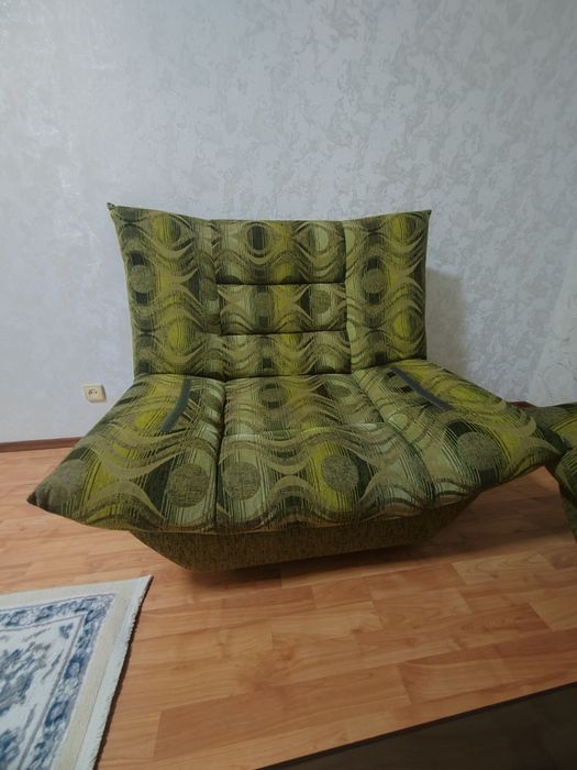 Продам кресло б/у 2 штук