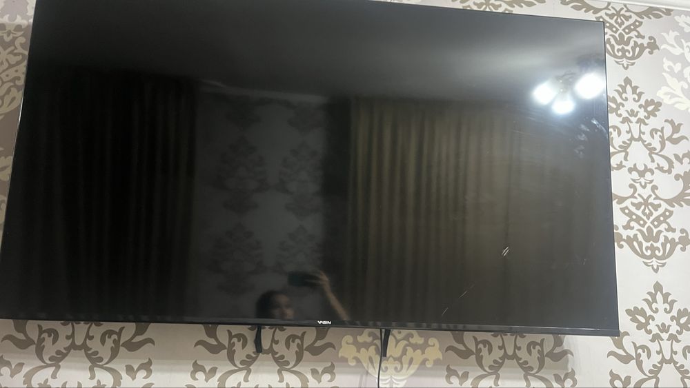 Продам на запчасти телевизор Ясин