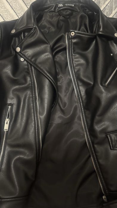 Кожаная куртка Zara