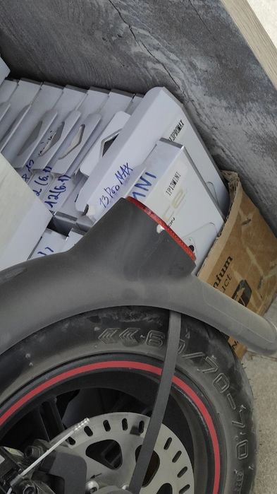 Электросамокат Xiaomi Mi Electric Scooter 4 Pro