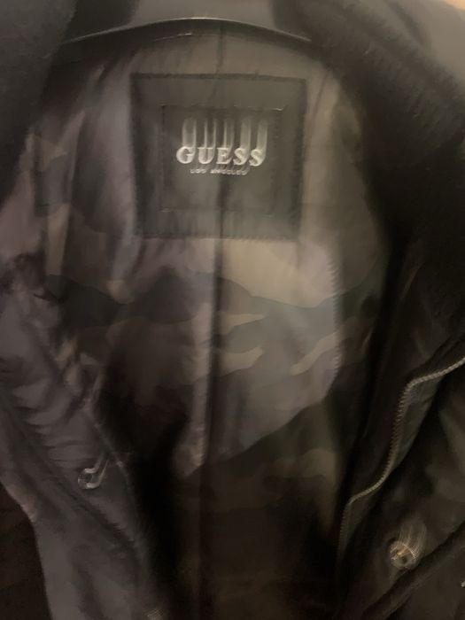 Яке на “Guess” Парка