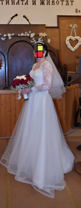 Булченска рокля бяла