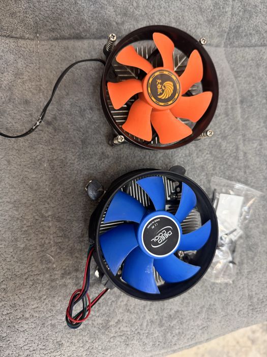 Кулер на процессор 3пин 4 pin 3 pin 4 пин почти новые мало использовал