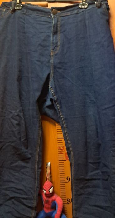 Blugi elastici masura mare