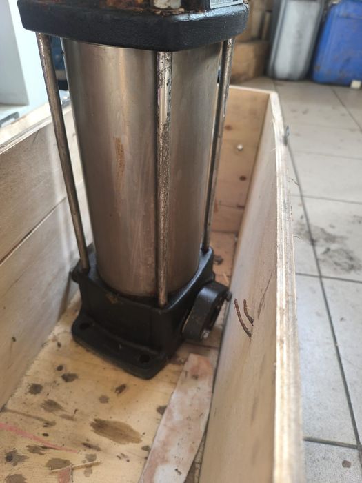 Вертикальный многоступенчатый насос