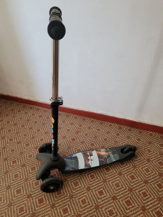 Продам детский самокат 3500 тг