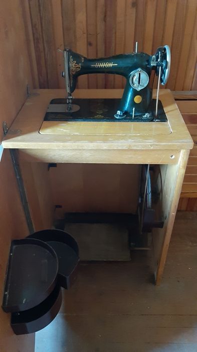 Крачна шевна машина union 2 бр