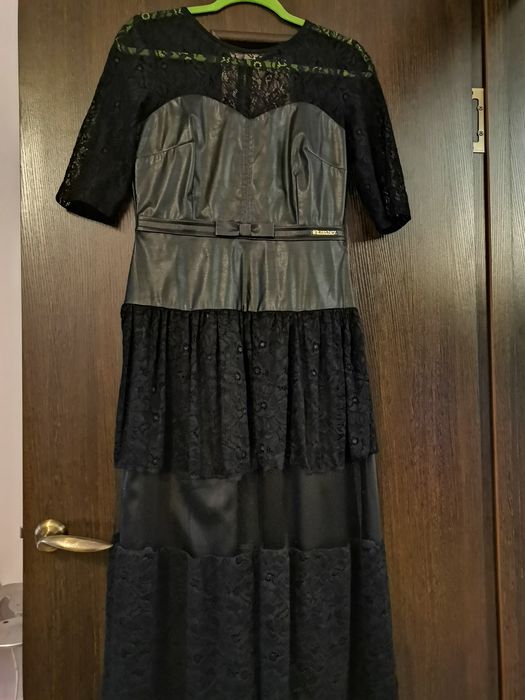 Модное вечернее платье