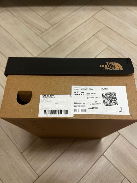 Зимние кроссовки the north face