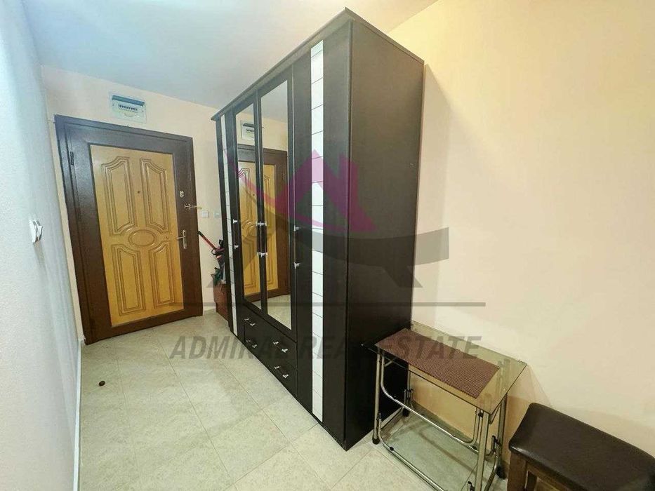 Дава се под наем Двустаен апартамент в Варна, Център - 60 кв.м за 650 € - Снимка #3