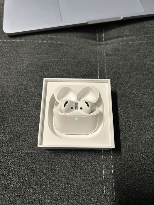 AirPods 4 без забележки