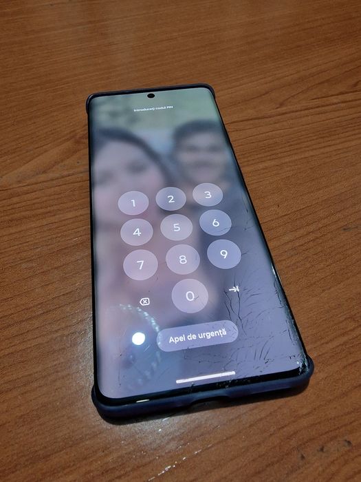 Vând telefon Motorola Egde Pro