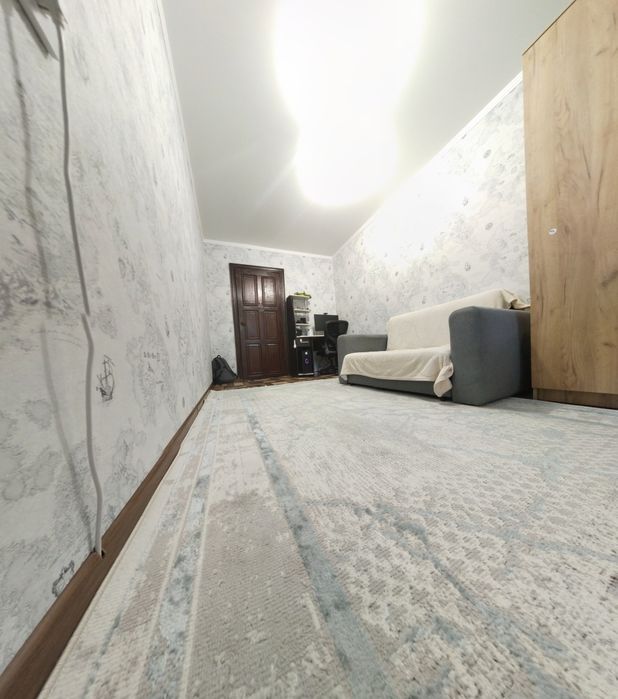 Продам 3 комнатную квартиру