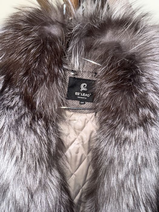 Кашемир палто сотилади.