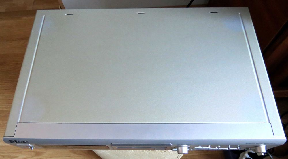 Minidisc Sony MDS-JE510 Deck Recorder Recording Level Control: Yes (Analog and Digital) , Anti-shock , telecomanda ,