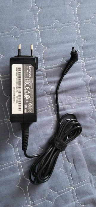 LENOVO Incarcator 20V-3.25A fuctional mufa subtire