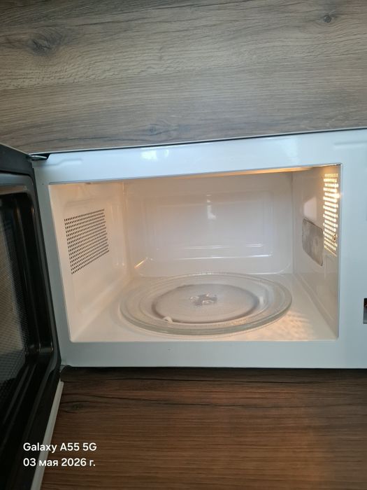Продам микроволновую печь